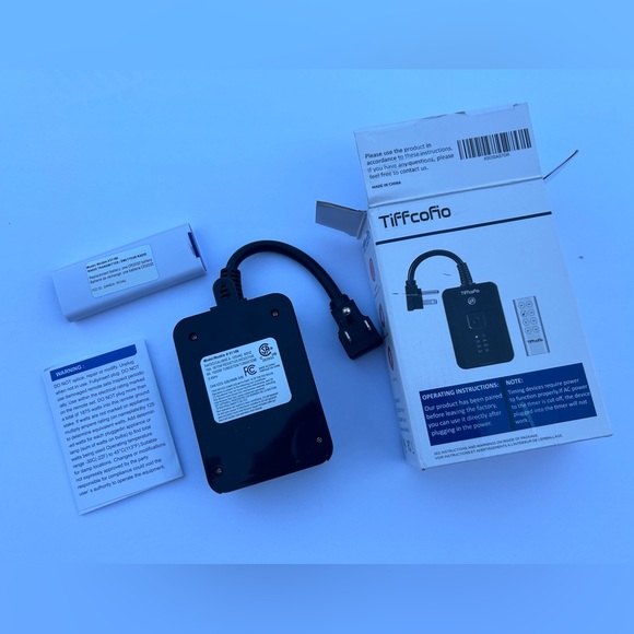 Tiffcofio New Outdoor Light Sensor Countdown Timer With Remote, 100 FT Range - Picture 2 of 15